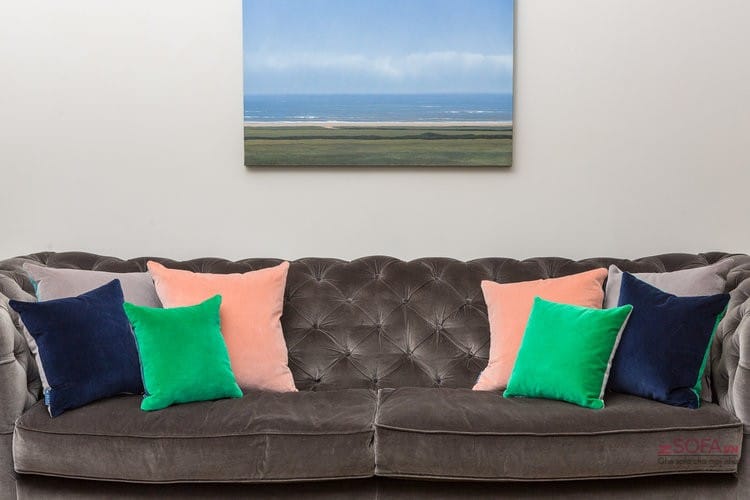 Ghế sofa cổ điển - kiểu dáng ghế sofa sang trọng nhất